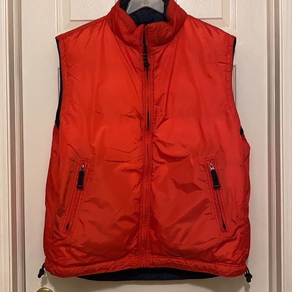 Men’s Gap Reversible Down Vest - Picture 5 of 7